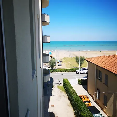 Se225 - Senigallia, Vista Mare Con Posto Auto Apartmán *
